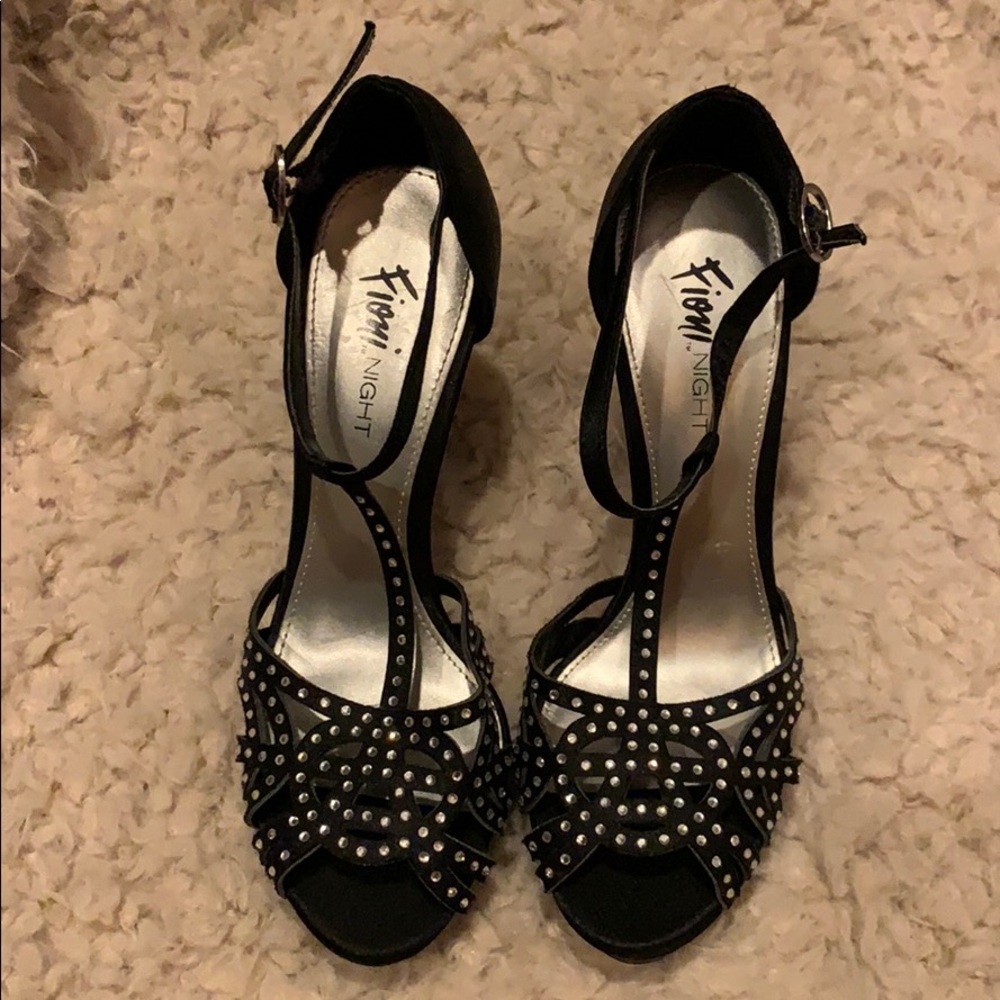 Black heels
